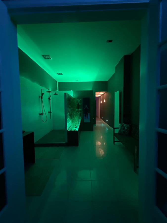 City Lounge Wellness Dison ภายนอก รูปภาพ